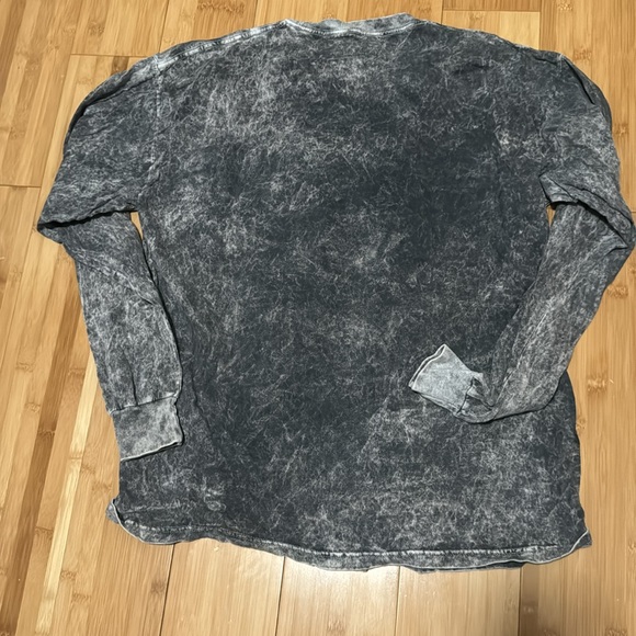 Urban Outfitters Britney Spear Graphic Long Sleeve tshirt - Picture 4 of 4